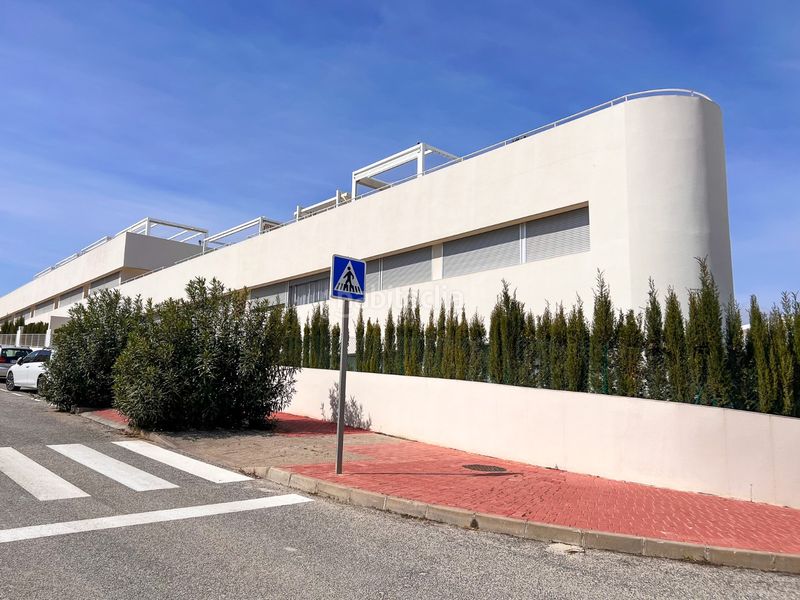Foto fc243d42-bd81-424b-8828-41fdfbd796a2. Planta baixa amb piscina a Los Balcones-Los Altos Torrevieja