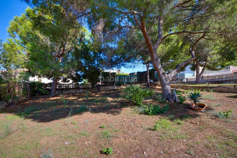 Foto ebd659ba-0c6b-493c-8c37-c5db3a04099e. Casa aparellada a La Florida Orihuela