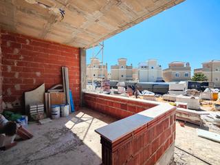 Apartament a La Florida. Proyecto de obra nueva a pequentildea escala en venta en los alt