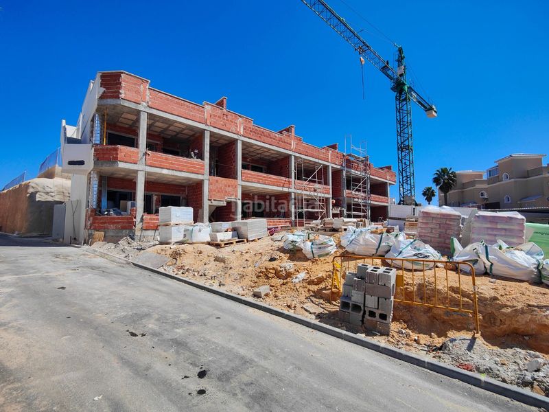 Foto 74881274-42f5-4e2e-9be0-4b91b975bb8f. Apartament amb aparcament piscina a La Florida Orihuela