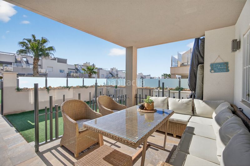 Foto 48cc1215-baad-4489-9a3c-36f0fd25b369. Planta baixa amb piscina a Parque Acuático - Sector 25 Torrevieja