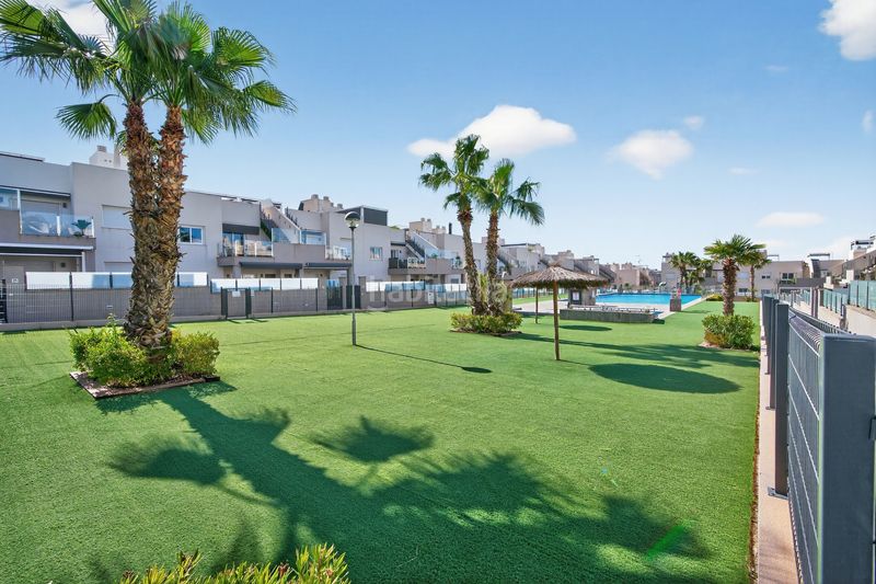 Foto 723e1dbf-7ddd-4864-b196-a200631d735b. Planta baixa amb piscina a Parque Acuático - Sector 25 Torrevieja
