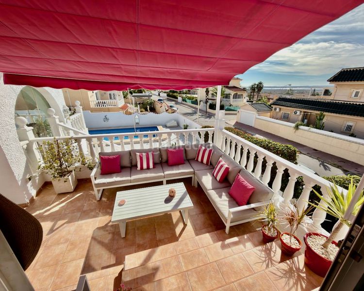 Foto 027a7128-5bac-4941-b97a-9d28c187570c. Xalet amb piscina a Rojales