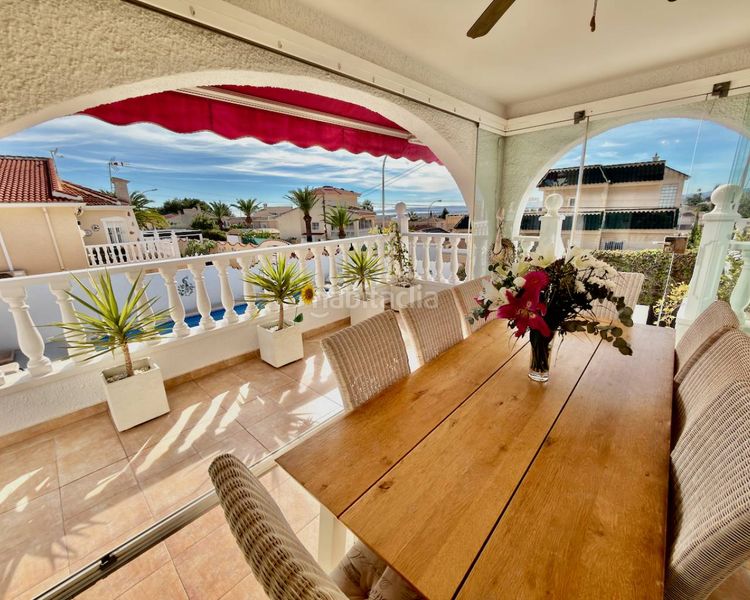 Foto b1a034f6-79e3-42d7-87e7-bcff1917b776. Xalet amb piscina a Rojales