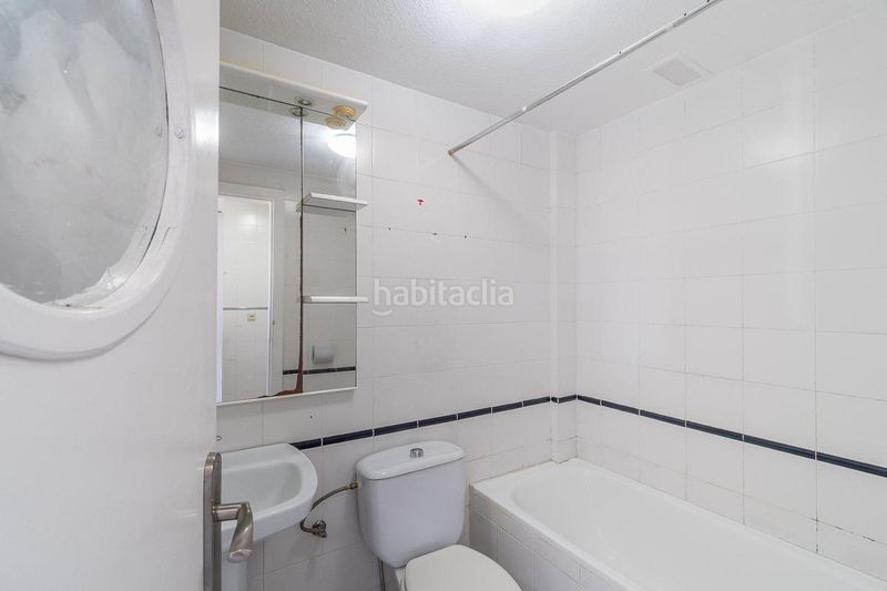 Foto 8ac14f2b-0094-4422-a476-44231f3a1f57. Casa aparellada amb piscina a Parque Acuático - Sector 25 Torrevieja