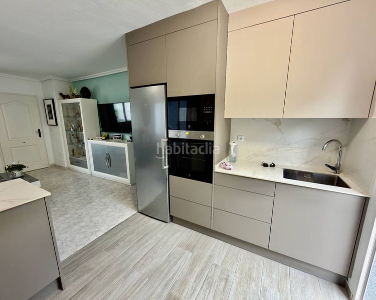 Foto 3270b661-b50b-4f08-b40c-79c3a7e61982. Xalet a Rojales