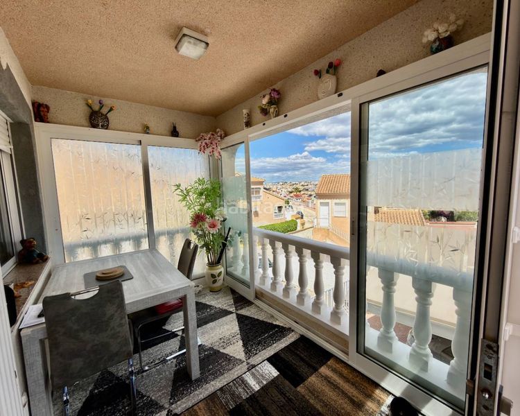 Foto c0d749d5-8b55-4afb-bac2-3f38a35c5515. Xalet a Rojales