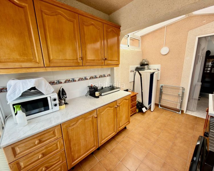 Foto f8c166bb-46ce-4b88-901e-7c4b0d530583. Xalet a Rojales