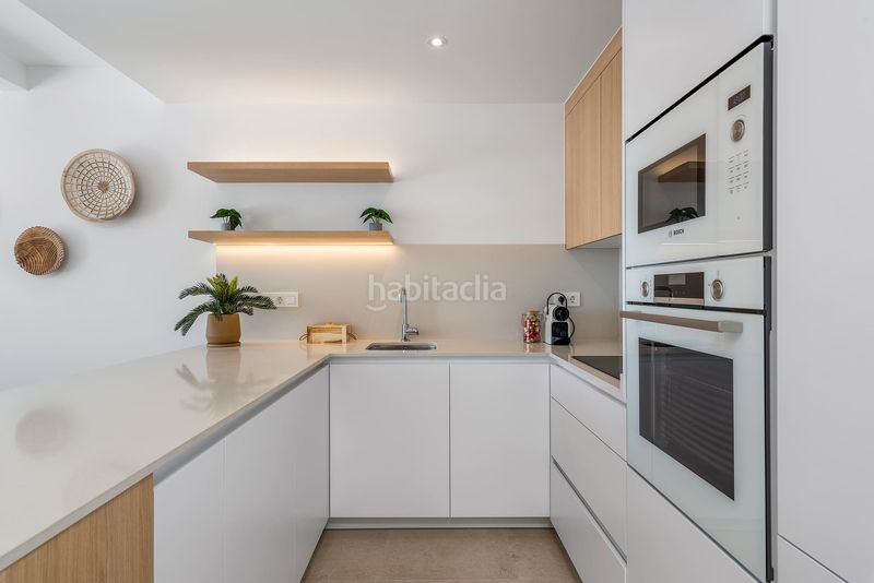 Foto a66ed7a1-a18e-4f88-8d6c-8b3a1aa97a09. Planta baixa amb piscina a Dolores