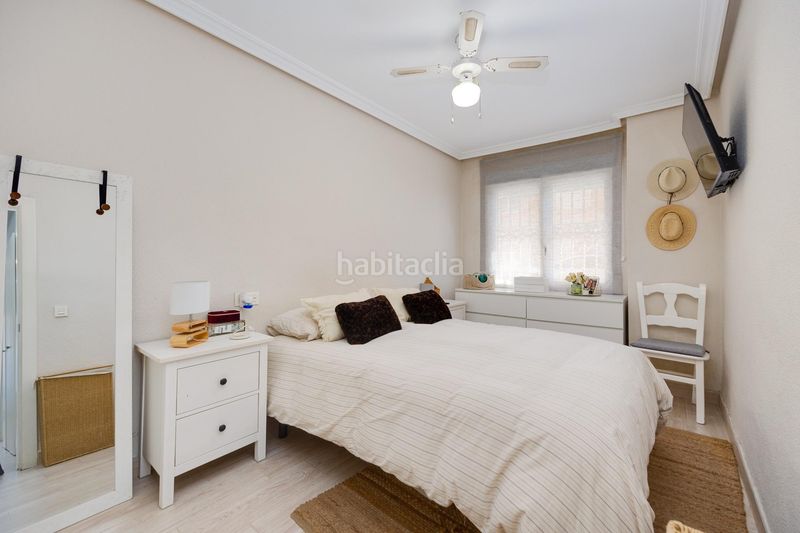 Foto 493afa7c-83e9-408d-b8bd-dc0610a1af7f. Planta baixa a Playa de los Náufragos Torrevieja