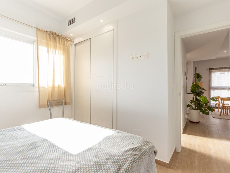 Foto 26bf71b6-c09b-44b7-b7a0-f7f9bbf1c609. Apartament amb piscina a nueva Torrevieja Torrevieja