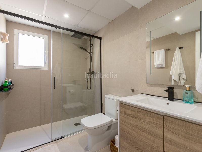 Foto 75d8c0e9-728e-4547-ae7c-46df313c1501. Chalet avec parking piscine dans Los Balcones-Los Altos Torrevieja