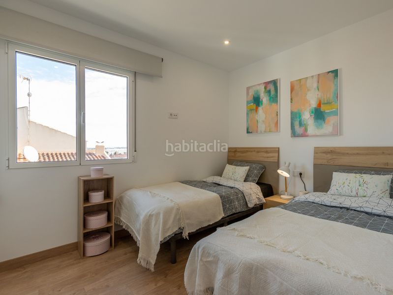 Foto fc762ecb-b3b9-4d92-bd2f-7c8c6bf6b90c. Chalet avec parking piscine dans Los Balcones-Los Altos Torrevieja