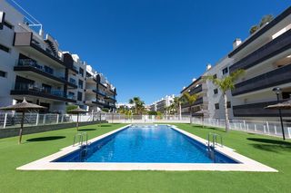 Attique à Villamartín-Las Filipinas. Hermoso aacutetico en venta en villamartiacuten con amplio solaa