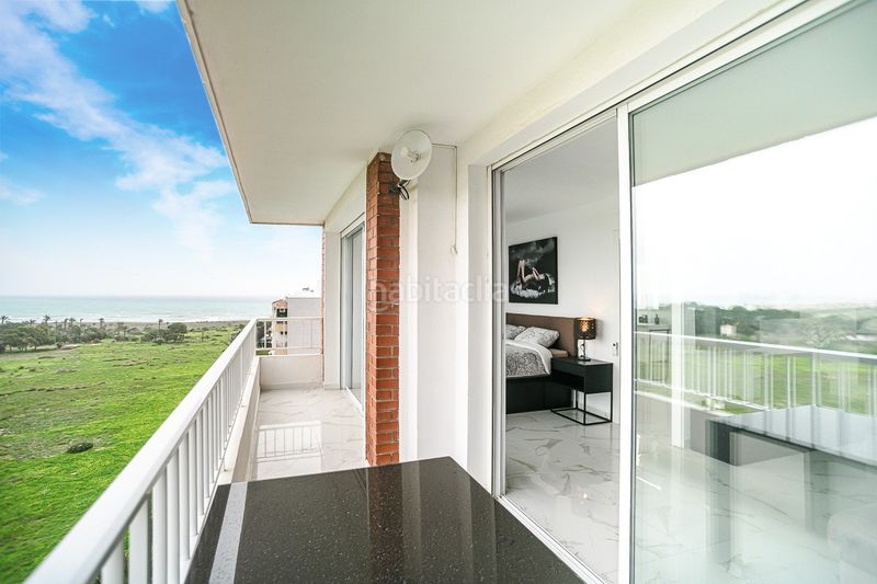 Foto 1098236f-132f-4682-9bb4-667264f2e243. Apartament amb piscina a Punta Prima Torrevieja
