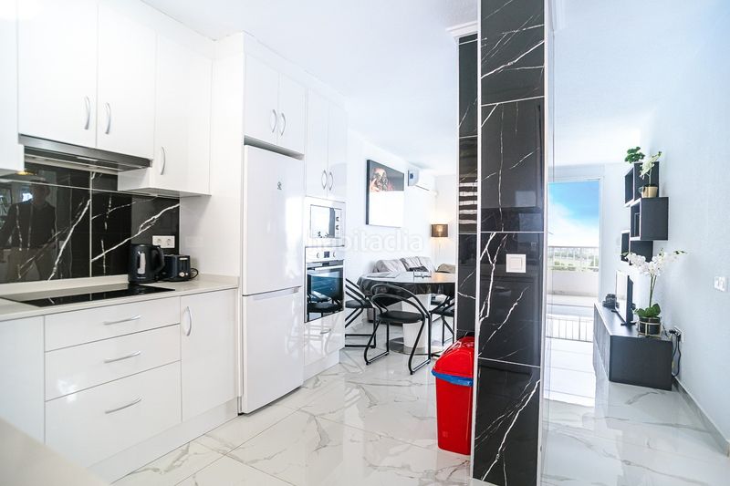 Foto 749779cb-8f6c-44d7-89e0-fd7fc248b385. Apartament amb piscina a Punta Prima Torrevieja