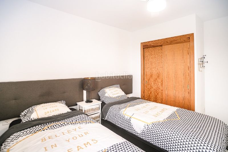 Foto bf00ffe8-6793-4115-92b4-5af9faebb048. Apartament amb piscina a Punta Prima Torrevieja