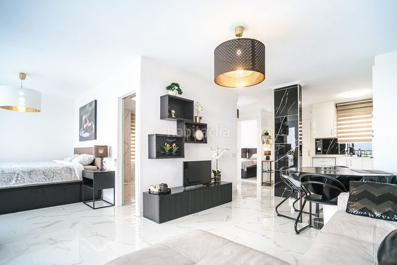 Foto c116af5e-c0a2-42d8-9b17-69a2da84dbd9. Apartament amb piscina a Punta Prima Torrevieja