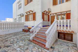 Casa adossada a Nueva Torrevieja