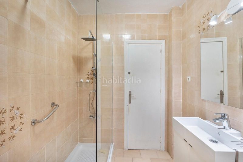 Foto a669c787-e3bd-41f7-9d35-cb6e7ded98d3. Casa adossada amb piscina a nueva Torrevieja Torrevieja