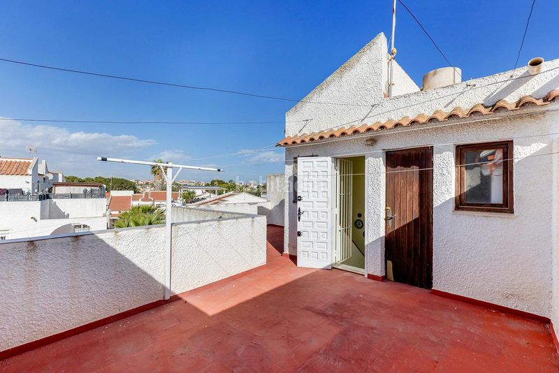 Foto f9dab1ba-0989-433f-b762-655510281246. Casa adossada amb piscina a nueva Torrevieja Torrevieja