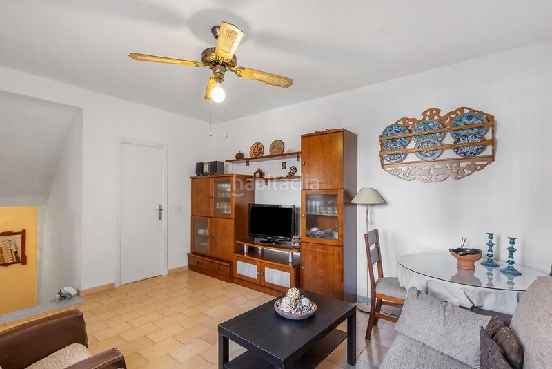 Foto fc103bd8-6bb9-464c-9e97-c6f2d0796653. Casa adossada amb piscina a nueva Torrevieja Torrevieja