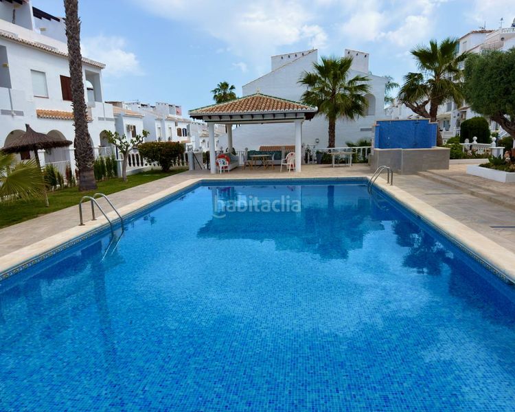 Foto 2bfc33ab-8907-4724-b787-54bc19bf1fe5. Casa adosada ... en Rojales
