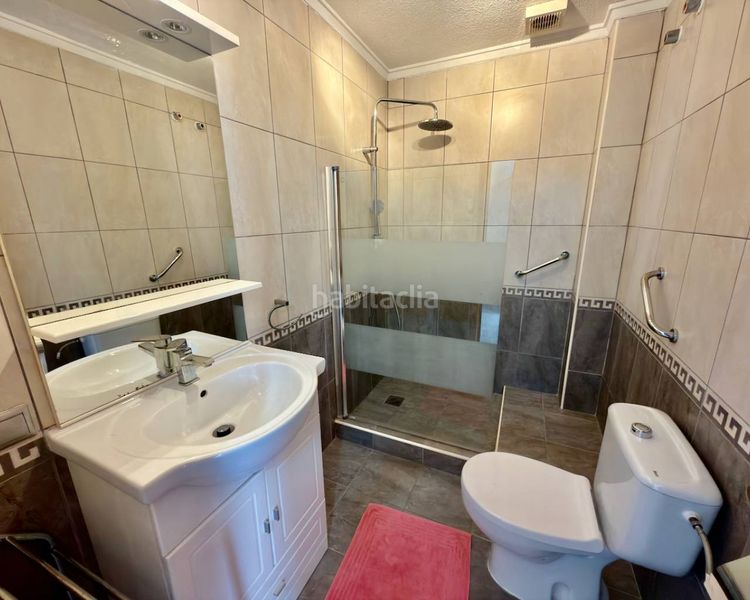 Foto 770b3f6e-ae39-4312-a125-a3158b13fa9c. Casa adosada ... en Rojales