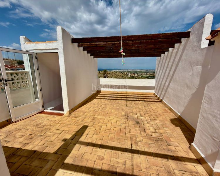 Foto bbdda18f-2be9-4964-a7c8-2d58e1221f9d. Casa adosada ... en Rojales