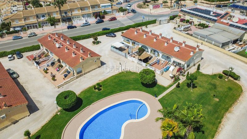 Foto 7d1e6500-4eaf-411f-8695-2a0c3b03a5d3. Casa amb piscina a Rojales