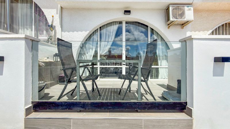 Foto ecd37979-aaa6-464f-9847-27940f74b739. Casa amb piscina a Rojales