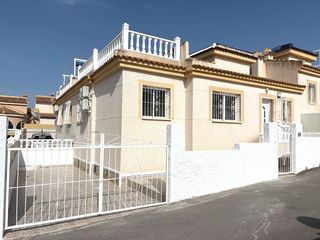 Casa aparellada a Rojales