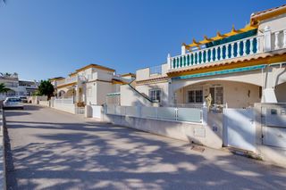 Casa pareada en Lomas de Cabo Roig - Los Dolses