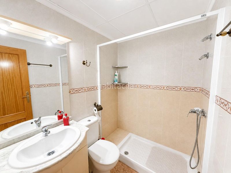 Foto d569b2ab-27ee-4bc7-bb9b-6ba82b2d00a3. Casa amb piscina a nueva Torrevieja Torrevieja