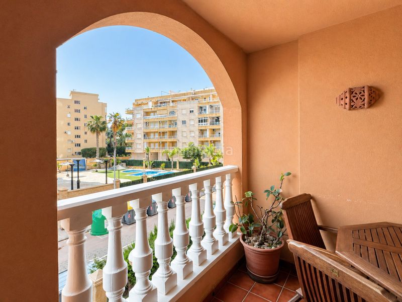 Foto 6586c615-80cd-45b5-ab59-c1a305fc5ab7. Apartament amb aparcament piscina a Zona Playa de los Locos Torrevieja
