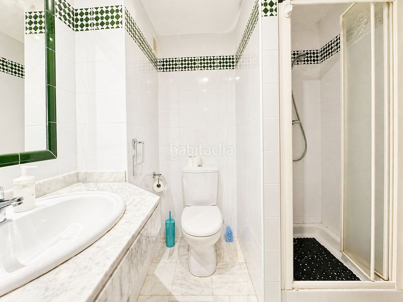 Foto ba41172e-3dea-4768-866a-ffd3743d5c2d. Apartament amb aparcament piscina a Zona Playa de los Locos Torrevieja