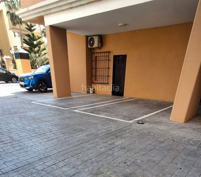 Foto f3c9f397-2dce-41f3-bf13-aa7badbc9518. Apartament amb aparcament piscina a Zona Playa de los Locos Torrevieja