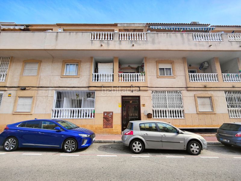 Foto 62d13680-3c66-47ef-907c-3f18fab491da. Apartament amb aparcament piscina a Antonio Machado Torrevieja