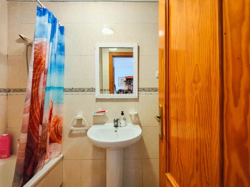 Foto b9805a1e-ceaa-4fd7-b492-27da0bd98efa. Apartament amb aparcament piscina a Antonio Machado Torrevieja
