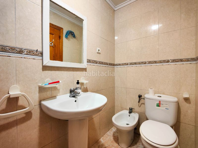 Foto d89d0675-a4a9-400e-bd82-9f46b98d350e. Apartament amb aparcament piscina a Antonio Machado Torrevieja