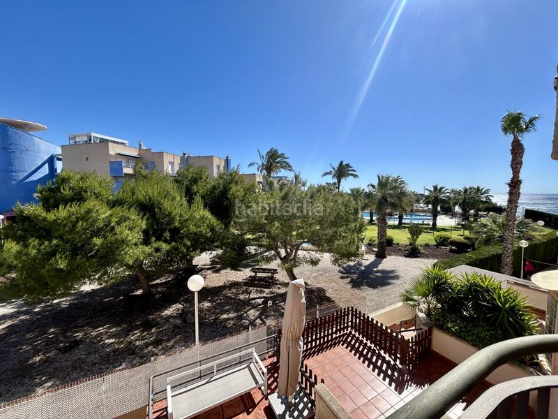Foto b71a68f2-67af-4202-8832-7524e37e5571. Casa adossada amb piscina a Aguamarina Orihuela