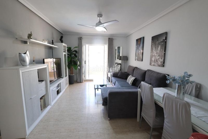 Foto d0a67dae-e1eb-460d-bb9e-4320a4f19d24. Apartament amb piscina a Cañada del Molino Torrevieja