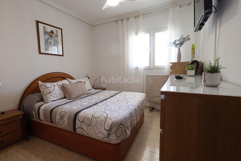 Foto e63fb426-8843-4310-b928-4829c5df53d2. Apartament amb piscina a Cañada del Molino Torrevieja