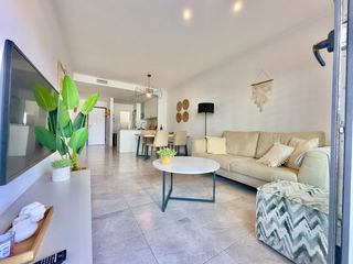 Planta baixa a Villamartín-Las Filipinas. Moderno apartamento en residencial aire ndash villamartiacutende