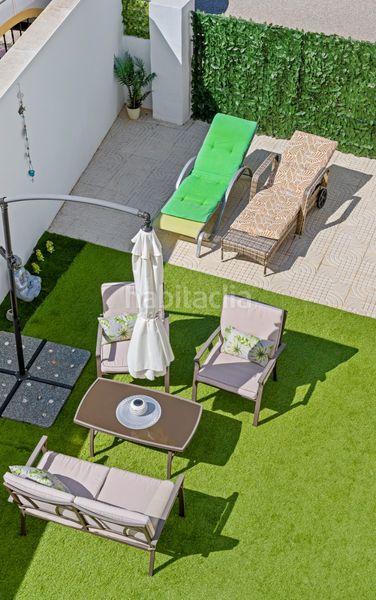 Foto 1da5ea37-faed-4254-8926-a84418629b24. Casa aparellada amb piscina a Benijófar