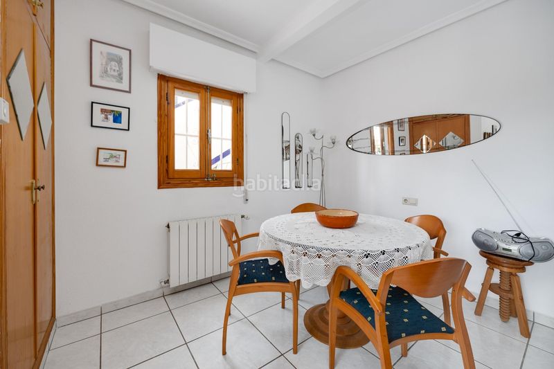 Foto aea6c869-e625-468d-9075-2d8ba82d8cb8. Casa aparellada a La Florida Orihuela