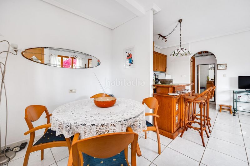 Foto bf0a8486-485f-4c56-a4a0-87e5e7821f39. Casa aparellada a La Florida Orihuela