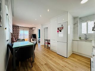 Apartament a Las Viñas. Apartamento situado en guardamar del segura, ceacutentrico, junt