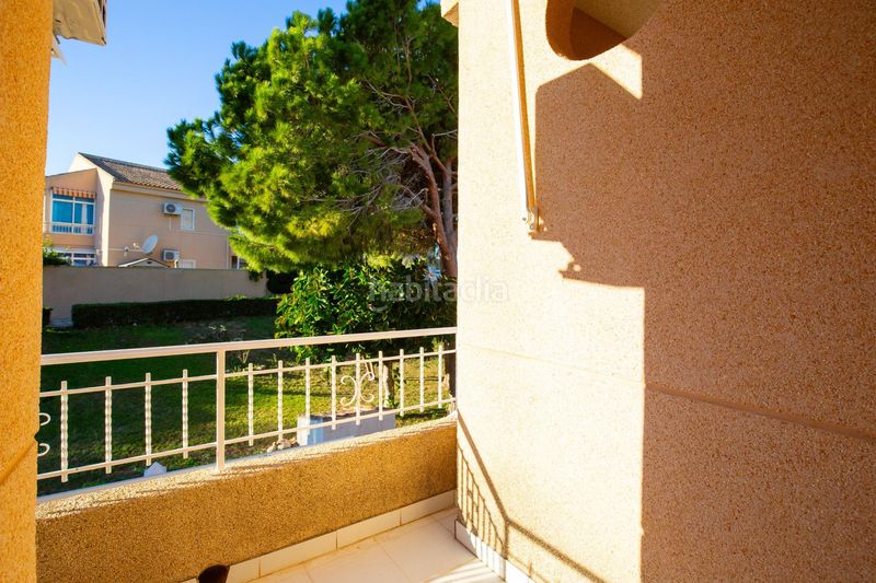 Foto b62aa729-6268-4420-87c9-d8de4970de6b. Àtic amb piscina a Torreblanca Torrevieja