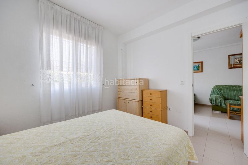 Foto e78ae34b-48d1-4472-a462-51876efc9c33. Planta baixa amb piscina a La Veleta Torrevieja